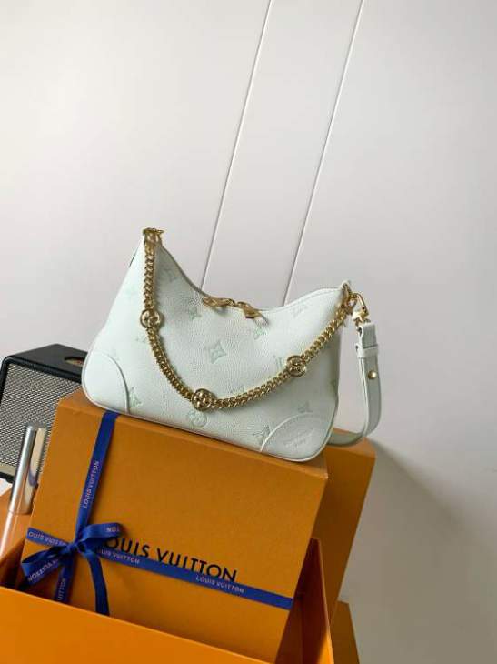 Picture of Louis Vuitton Handbags _SKUfw235415299fw
